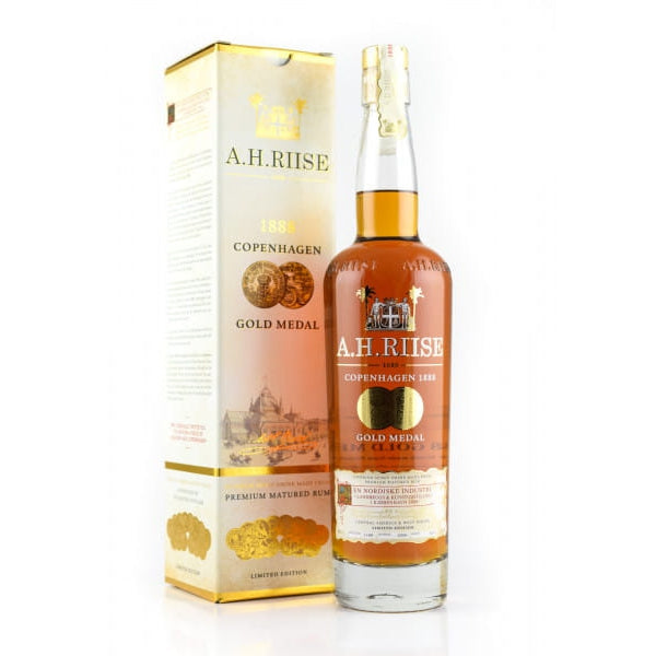 A.H. Riise 1888 COPENHAGEN GOLD MEDAL Superior Spirit Drink 40% Vol. 0,7l in Giftbox