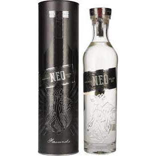Facundo NEO Silver Rum 40% Vol. 0,7l in Giftbox